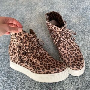 VERY G leopard print wedge heel boots